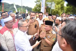 “Dari Kuningan untuk Jawa Barat: Penyuluh Pertanian Bersatu, Bupati Dian Diangkat Jadi Sahabat Petani”