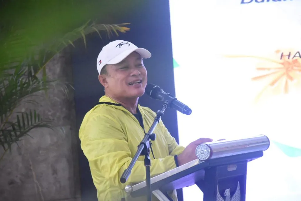 Gebyar Senam Lansia Meriah di Pendopo: Bupati Dian Rachmat Yanuar Serukan Semangat Sehat dan Bahagia di Usia Senja