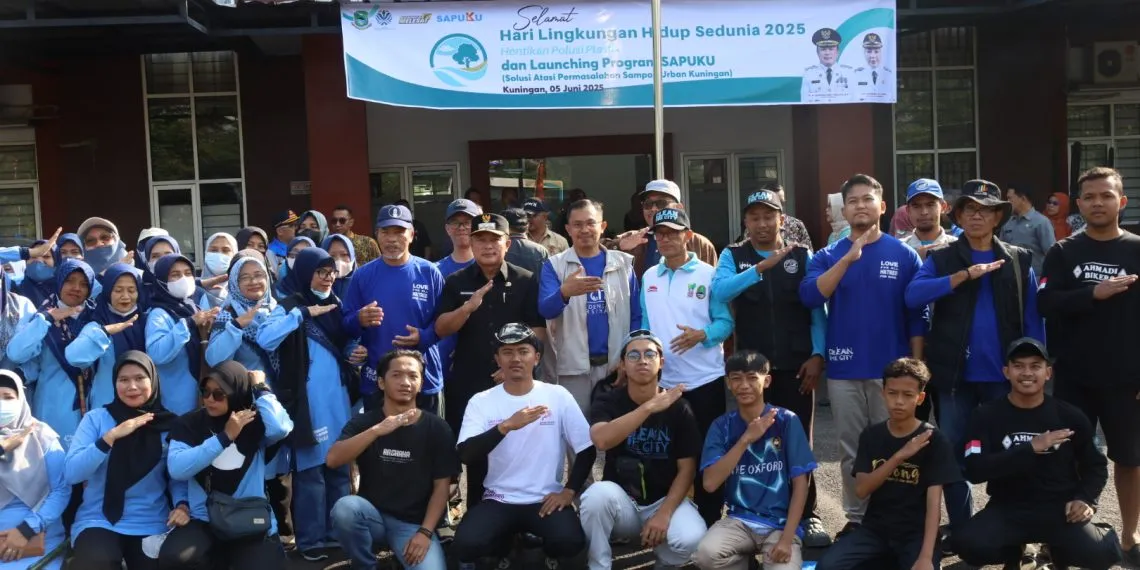 SAPUKU: Gerakan Nyata Bupati Kuningan Hadapi Krisis Sampah Plastik demi Bumi yang Lestari