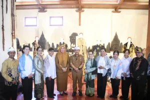 Batik Kamuning Menembus Cakrawala: Dari Cigugur untuk Dunia