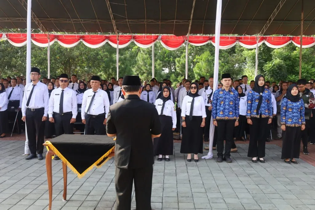 577 PPPK & 3 CPNS Dilantik: Tangis Haru, Janji Setia, dan Teguran Tegas dari Bupati Kuningan