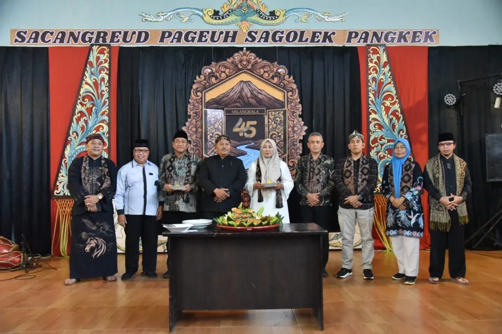 Milangkala Desa Cisantana ke-45: Wabup Kuningan Tekankan Persatuan dan Gotong Royong