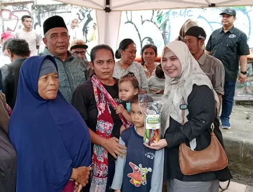 Uniku Bagikan 2.500 Paket Takjil di Ciledug Cirebon, Tutup Safari Ramadhan 2026