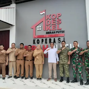 Dandim 0615/Kuningan Kawal Kunjungan Kerja Anggota DPRD RI Komisi XII Monitoring Pelaksanaan KDMP di Dampingi Wabup