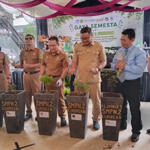 Gaya Semesta SMPN 2 Kuningan 2026: Menenun Kata, Menanam Harapan