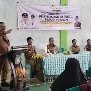 Pemkab Kuningan Salurkan Bantuan Gizi Untuk Cegah Stunting, Ratusan balita dan Ibu Hamil Terima Manfa’at