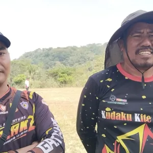 Meriah dan Penuh Semangat, Lomba Layang-Layang di Buper Batu Lampar Desa Singkup Diikuti 64 Peserta dari Kuningan