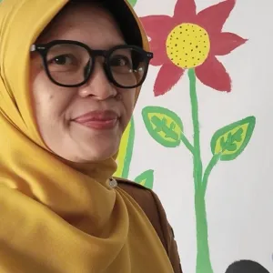 HUT Lansia ke-30, Puluhan Lansia Ikuti Pemeriksaan Kesehatan dan Fisioterapi di Kuningan