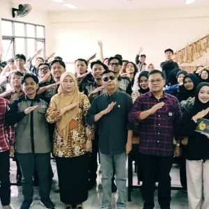 Wakil Bupati Kuningan, Tuti Andriani,Tutup OAB IMK Cirebon Angkatan ke-32: Mahasiswa Harus Jadi Motor Perubahan dan Penggerak Kuningan Melesat