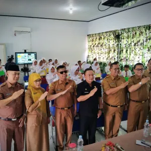 Bupati Dian, Tegaskan MPLS Harus Bebas Bullying di Kabupaten Kuningan, Ingin Sekolah Jadi Rumah Kedua bagi Siswa