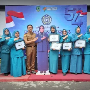 PKK Kecamatan Cikandemekar Raih Penghargaan Terbaik 1 Ekfose Tingkat Kabupaten Kuningan, Jadi Bukti Komitmen Wujudkan Keluarga Sejahtera