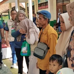 IDI Kuningan “Serbu Perbatasan” di Kecamatan Subang 18 Dokter Spesialis Turun Tangan Layani 250 Warga Secara Gratis