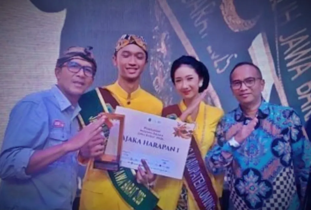 Kelvin dan Hana Bawa Kuningan Tembus Empat Besar Pasanggiri Mojang Jajaka Jawa Barat 2026