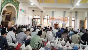 Semarak Maulid Nabi Muhammad SAW, DKM Masjid Jami Al-Barokah dan Warga Desa Singkup Perkuat Ukhuwah dan Lestarikan Tradisi