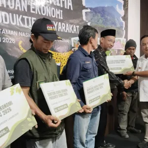 TNGC Serahkan Bantuan Ekonomi Produktif Rp150 Juta untuk Masyarakat Kuningan
