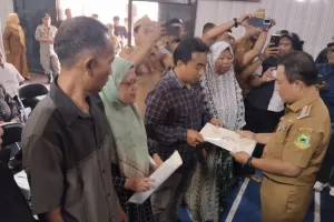 1.653 Sertifikat PTSL Diserahkan kepada Warga Cirendang, BPN Targetkan hingga 50 Ribu Sertifikat