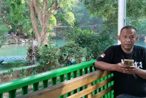 Telaga Biru Cicerem Kian Diminati Wisatawan, Hadirkan Kano Transparan hingga Jeep Off-Road