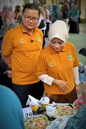 Ketua TP PKK Kabupaten Kuningan, Hj.Ela Helayati, Ajak Masyarakat Biasakan Konsumsi Pangan B2SA dan Manfaatkan Pangan Lokal