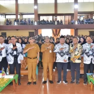 Sekda Kuningan Uu Kusmana Soroti Tantangan AI di Dunia Pendidikan, Guru Dituntut Adaptif dan Tingkatkan Kualitas!