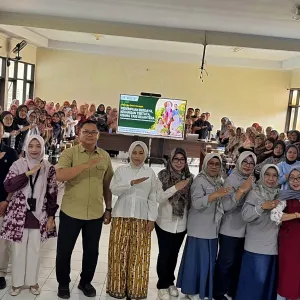 Perkuat Kemandirian Ekonomi Perempuan, Bank Kuningan Gelar Literasi Keuangan Bersama KWT dan Pelaku UMKM