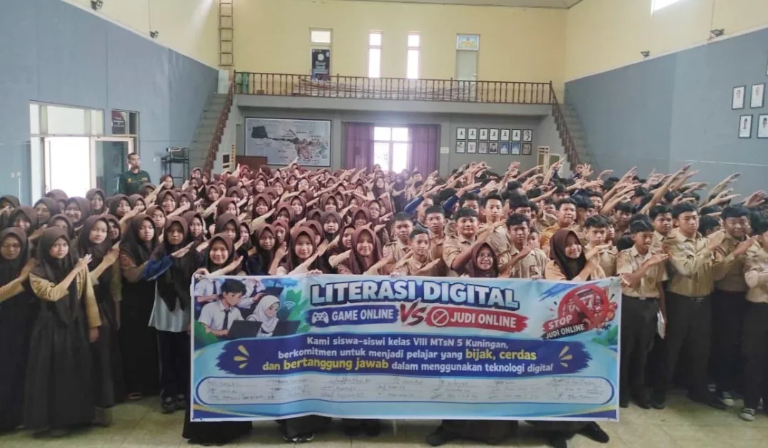 Diskominfo Kuningan Edukasi Pelajar, Kenali Bahaya Judol dan Pinjol