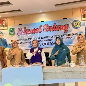 TP PKK dan Tim Posyandu Kuningan Monitoring Bulan Imunisasi Kejar, Lindungi Bayi dan Balita dari Penyakit